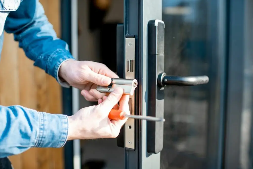 Lock (4)